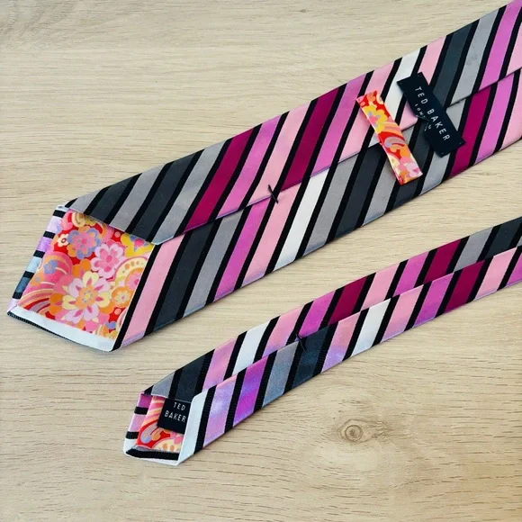 Ted‎ Baker Pink and Black Striped Silk Tie - Picture 4 of 8